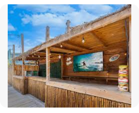 Tiki bar at Good Life